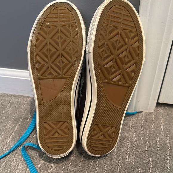 Detroit Lions Black and Blue Lace-Up Sneaker - Picture 6 of 6